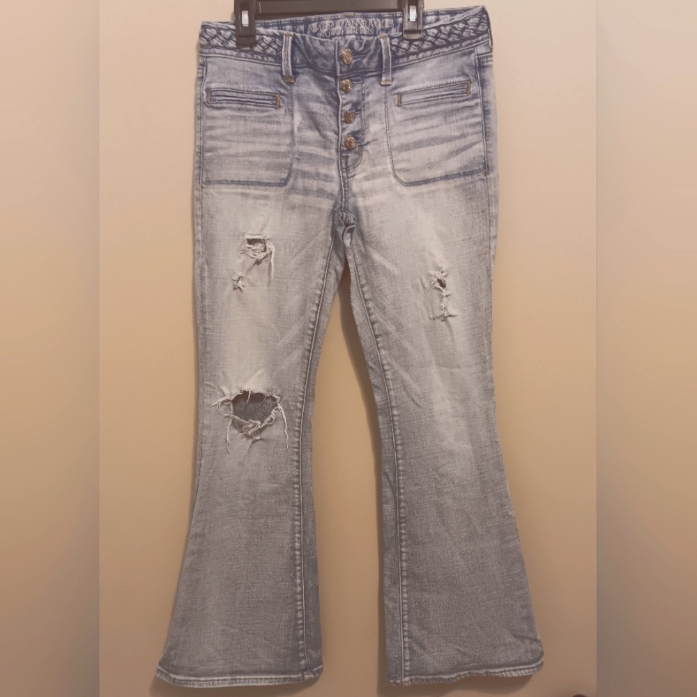 American Eagle Boho Artist Jeans (size 10)
